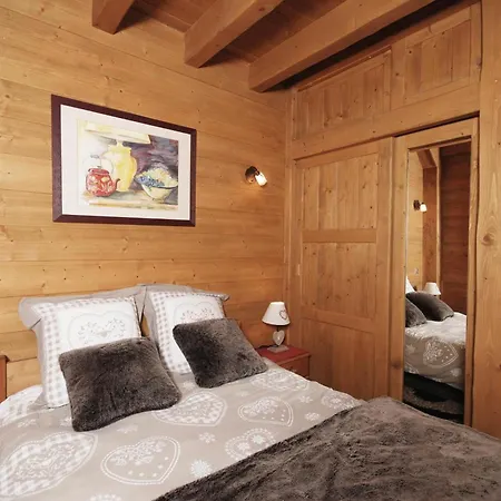 Alpstuga Chalet Et Studio La Fee Des Neiges Les Allues